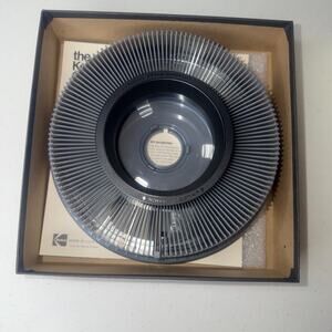 Vintage Kodak Carousel Transvue 140 Slide Projector Trays in Box